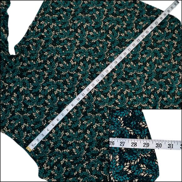 Rafaella Enchanting Leaf Pattern Bell Sleeve Top LARGE Teal Cream Black Asymmetr - Picture 14 of 15